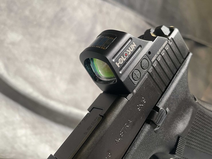 #4562-•-glock-19-gen-5-9mm-luger-semi-auto-pistol,-sn:-cdyz003-image-22