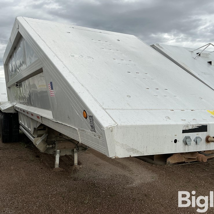 2004 TRAVIS 39 ft