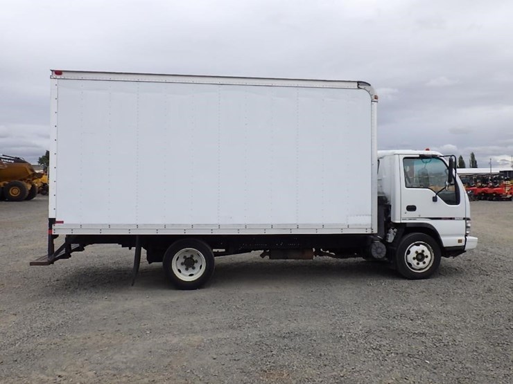 2007-gmc-5500-image-3