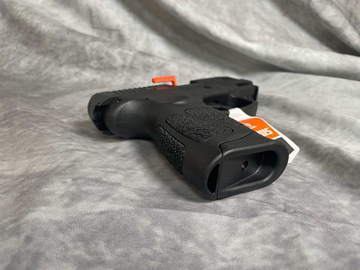 #4554-•-taurus-g3c-9mm-luger-semi-auto-pistol,-sn:-agd148570-image-5