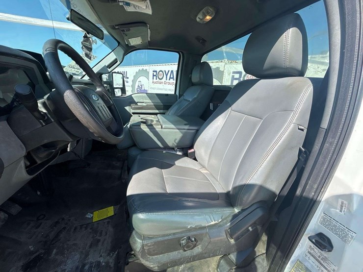 2011-ford-f350-image-12