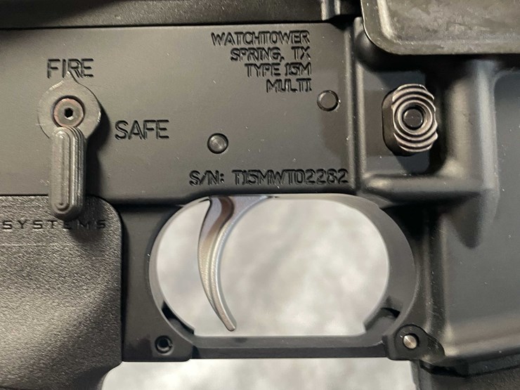 #4599-•-watchtower-arms-ar-15-tactical-5.56-nato-semi-auto-rifle,-sn:-t15mwt02282-image-4