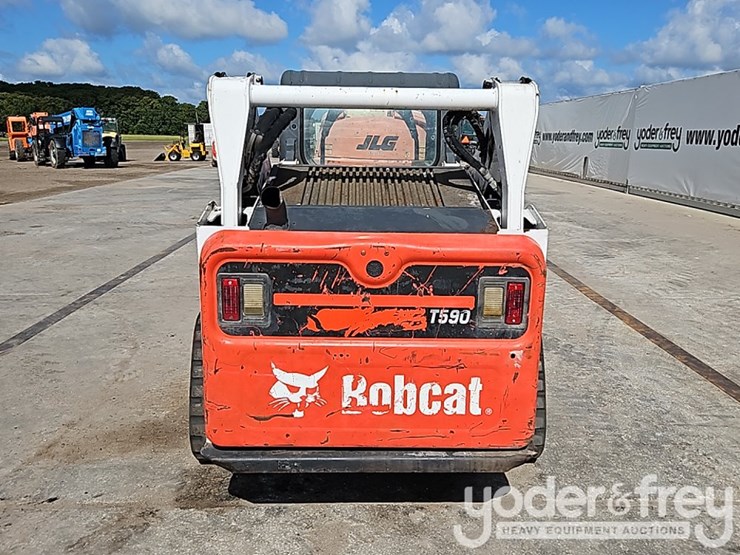2019-bobcat-t590-image-21