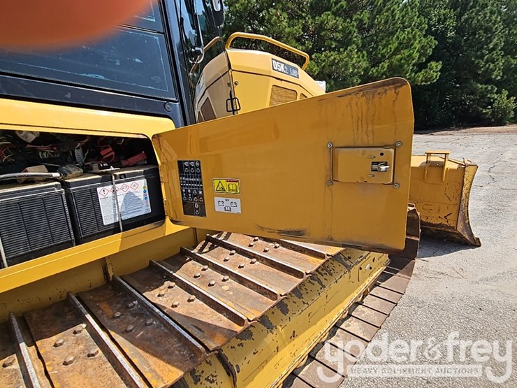 2018-caterpillar-d5k2-lgp-image-36