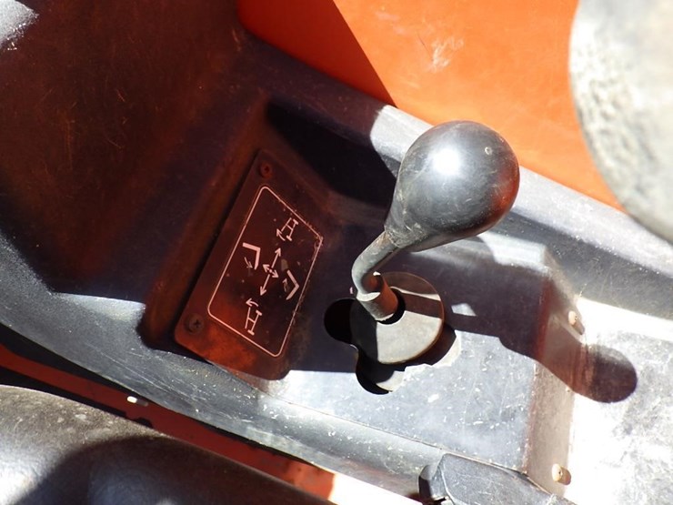 2013-jlg-g6-42a-image-29