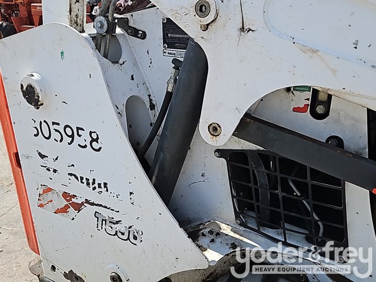 2019-bobcat-t590-image-11