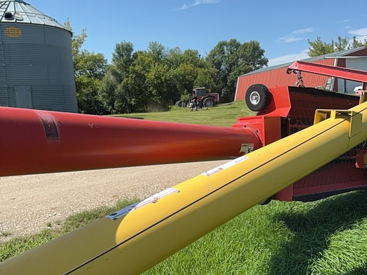 westfield-mk-100–71-auger.-note:-newer-auger,-used-little.-image-33