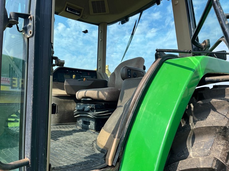 john-deere-8410-image-20