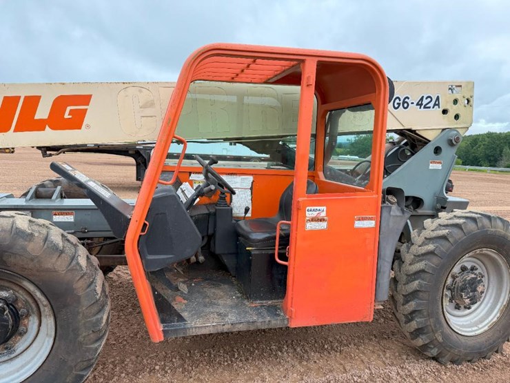 2004-jlg-g6-42a-image-12