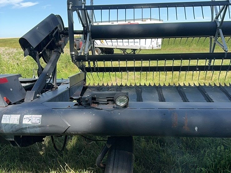 25’-premier-swather,-finger-reel-image-11