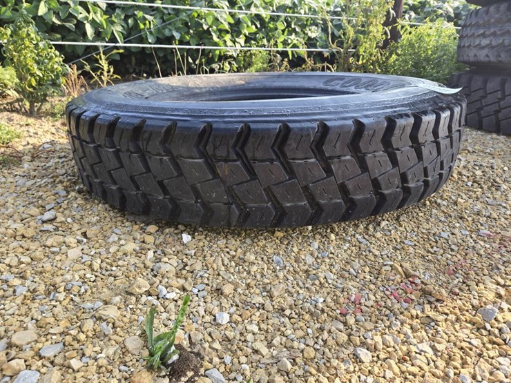 #3844-•-goodyear-12.00r24-tire-image-8