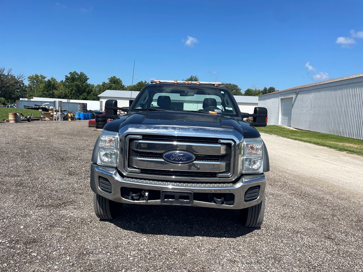 2016-ford-f550-image-2