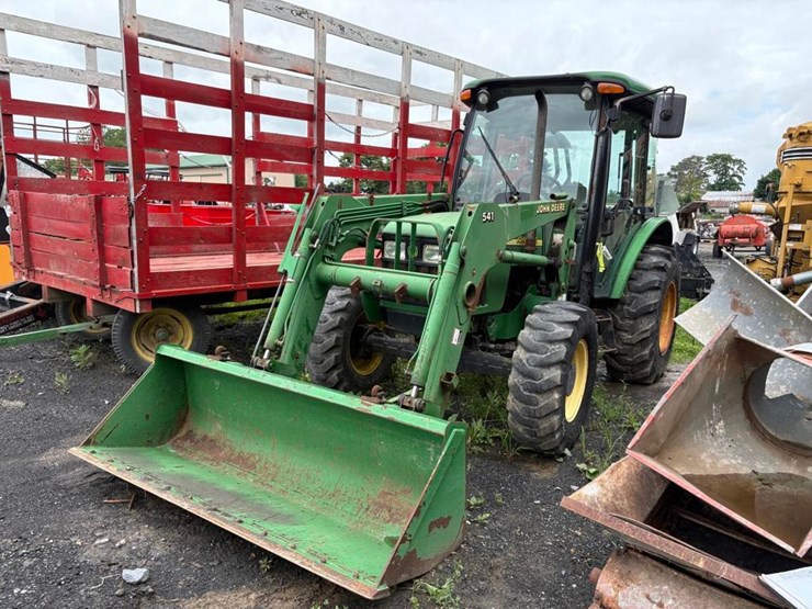 john-deere-5520-image-2