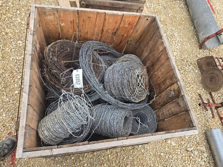 #3957-•-crate-of-barb-wire-image-6