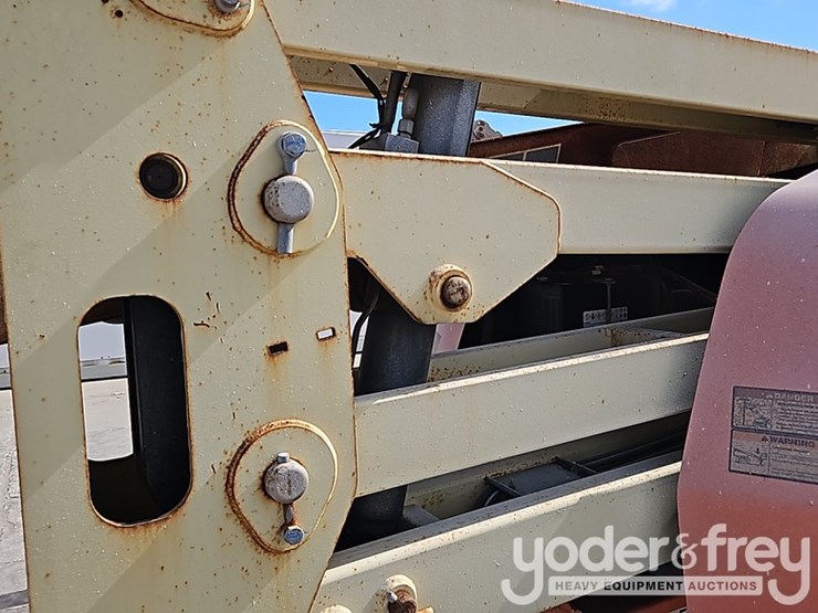 2019-jlg-450aj-image-15