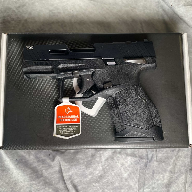 #4551 • Taurus TX-22 22 LR Semi-Auto Pistol, SN: 1TJ062099