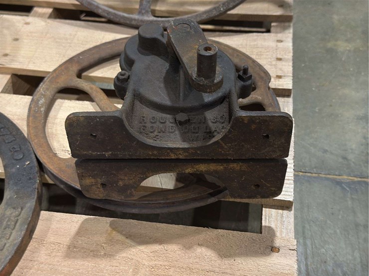 various-industrial-salvage-parts-likely-from-the-late-1800's-image-12