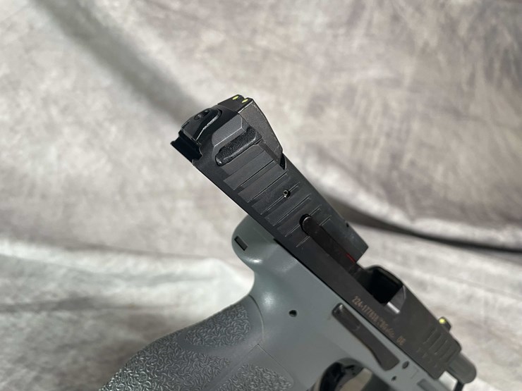 #4559-•-heckler-&-koch-vp9-9mm-luger-semi-auto-pistol,-sn:-224-177838-image-12