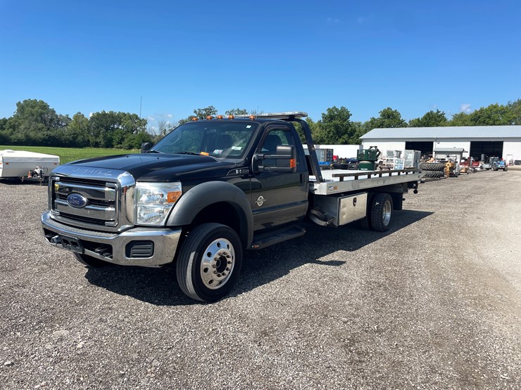 2016-ford-f550-image-1
