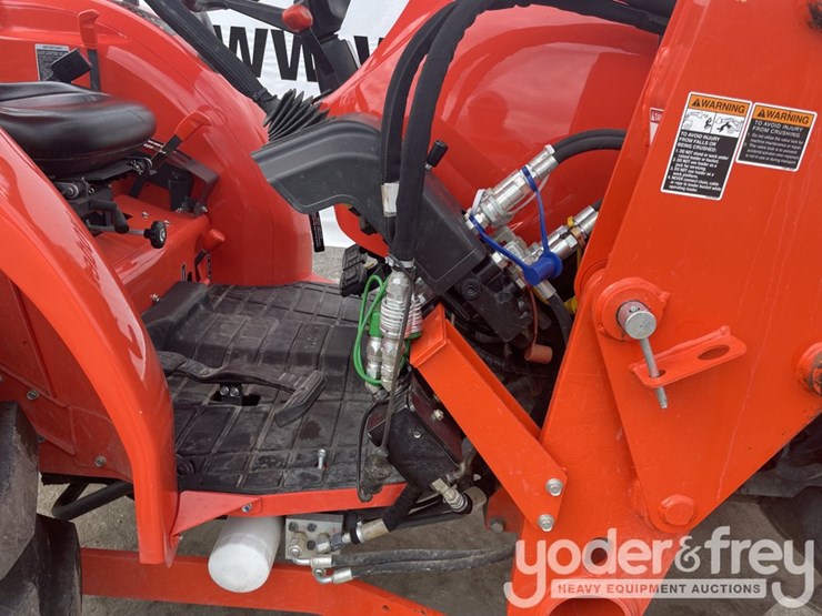 2020-kubota-mx5400hst-image-19