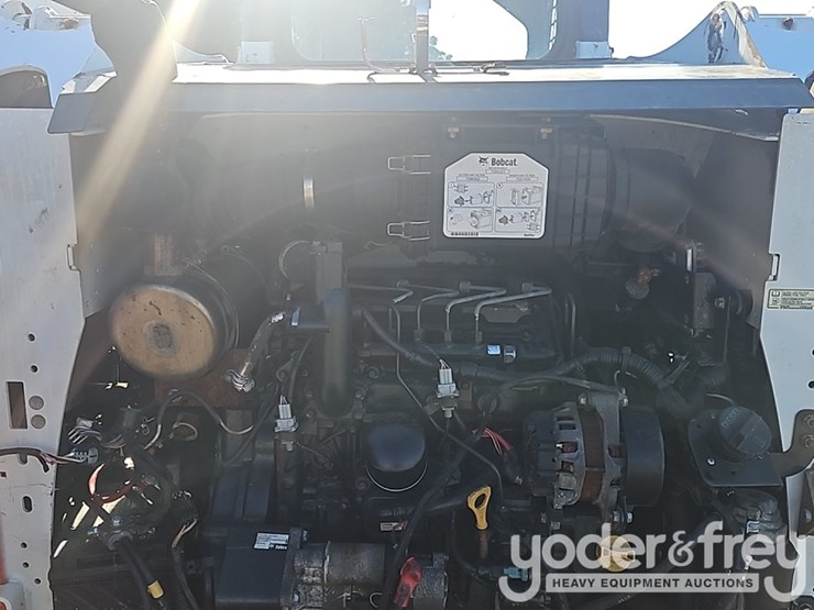 2019-bobcat-s550-image-22