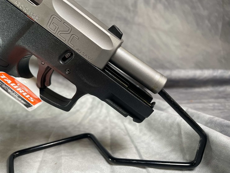 #4538-•-taurus-g2c-40-s&w-pistol,-sn:-agc106105-image-13