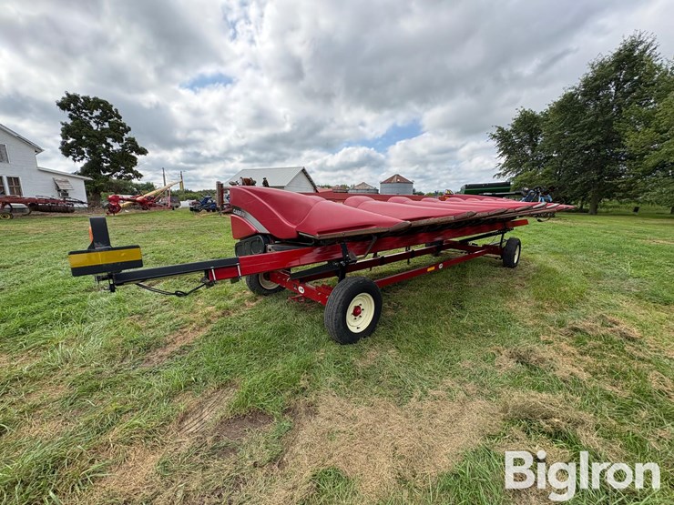 case-ih-3208-image-5