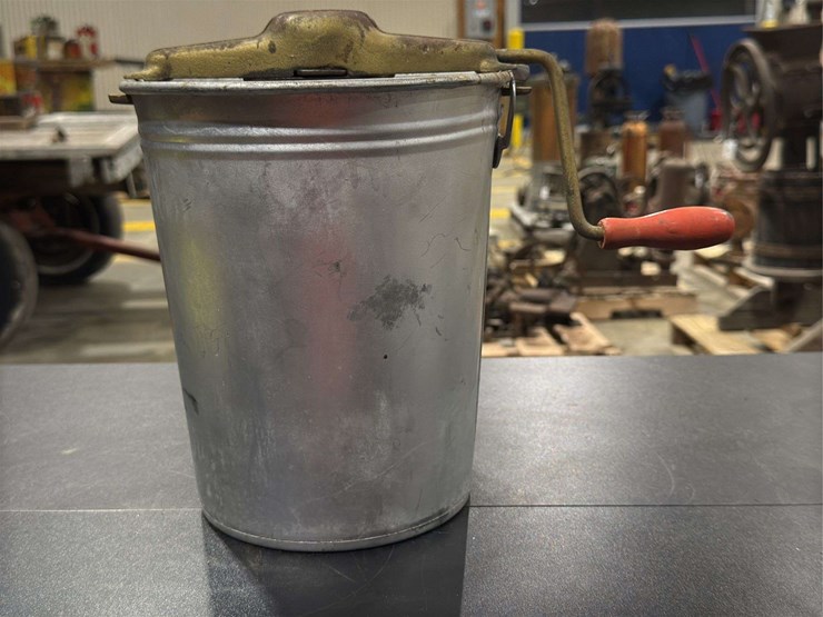 2qt-hand-crank-ice-cream-maker,-made-of-galvanized-metal.-image-1