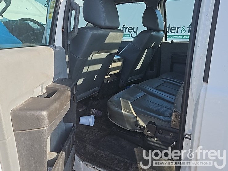 2016-ford-f550-image-19