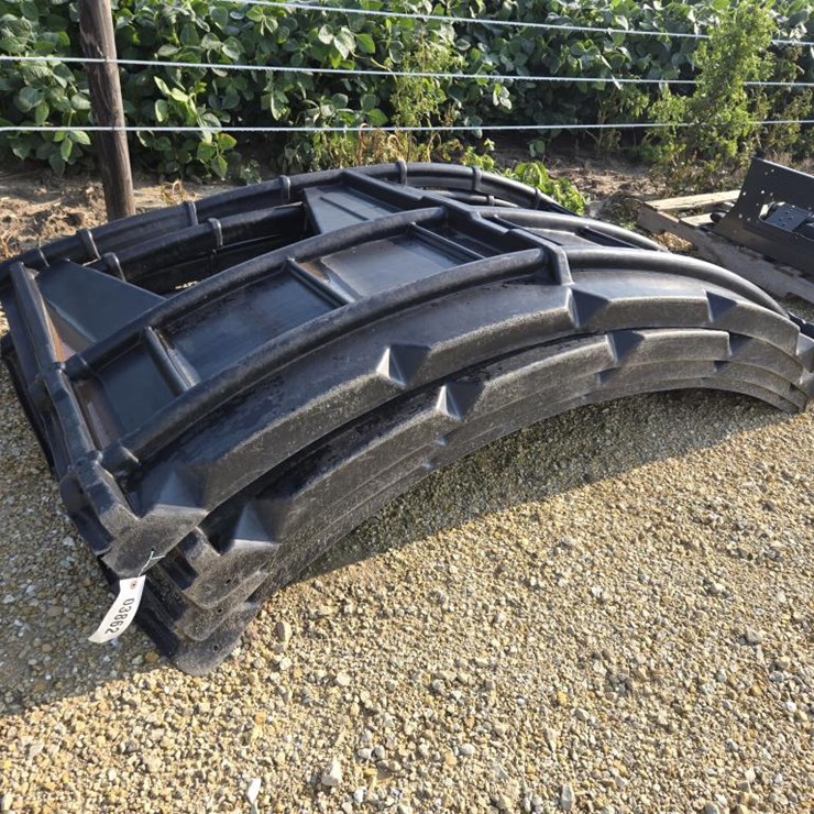 #3862 • BALE FEEDER COVER
