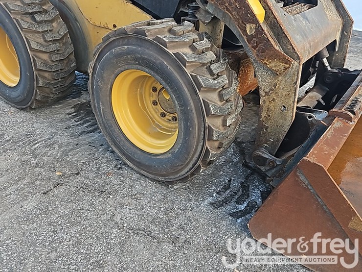 2022-caterpillar-246d3-image-9