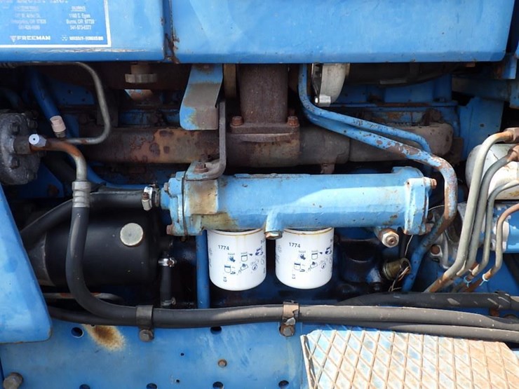 ford-8830-image-11