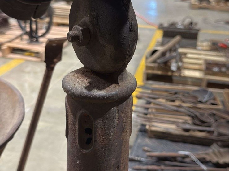 blacksmith-forge-blowers,-forge,-&-branding-iron-free-air-image-8