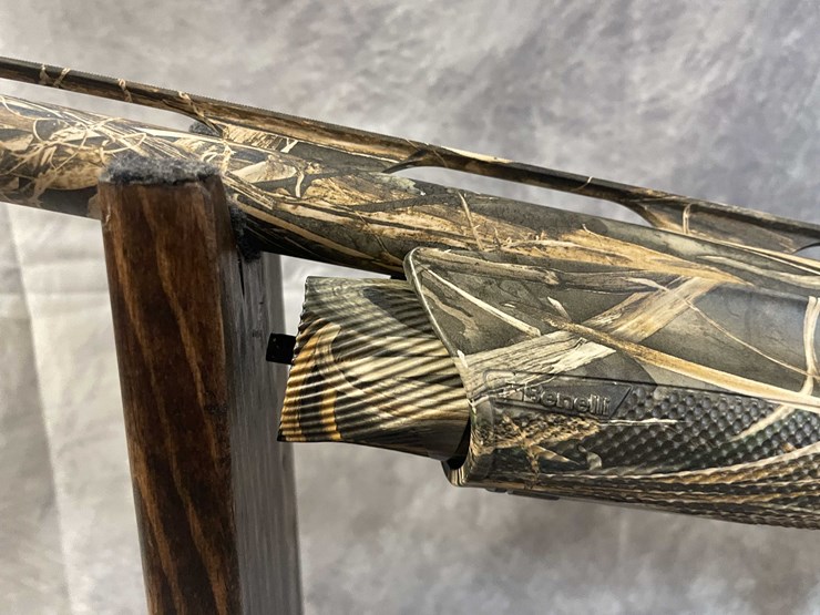 #4608-•-benelli-super-black-eagle-iii-12-ga.-semi-auto-shotgun,-sn:-u767017v-image-11
