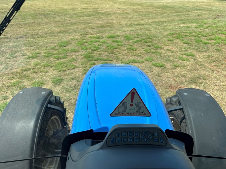 2014-new-holland-t6.175-image-26