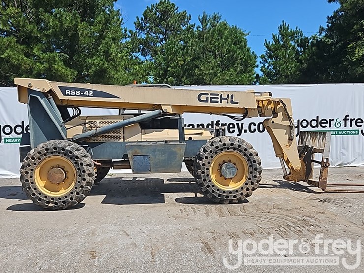 2007-gehl-rs8-42-image-6