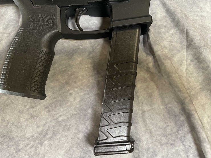 #4543-•-utas-ut-9-9mm-luger-pistol,-sn:-ut-24a005076-image-8