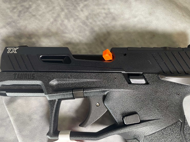 #4551-•-taurus-tx-22-22-lr-semi-auto-pistol,-sn:-1tj062099-image-16