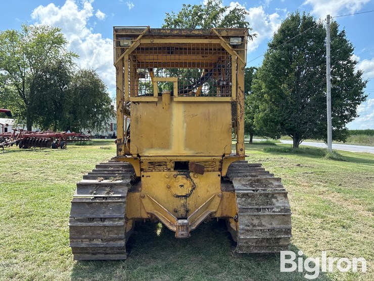 caterpillar-d6c-image-6