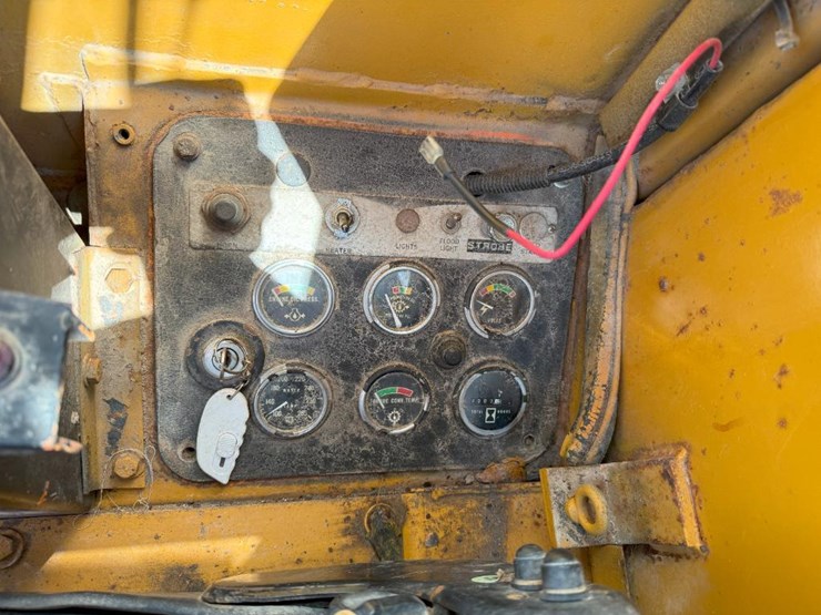 1986-fiat-allis-65b-image-50