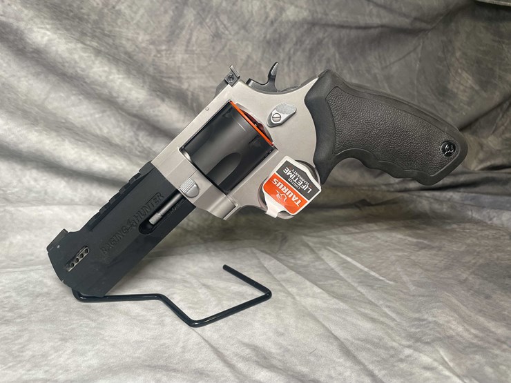 #4526-•-taurus-raging-hunter-454-casull-revolver,-sn:-agc081045-image-2