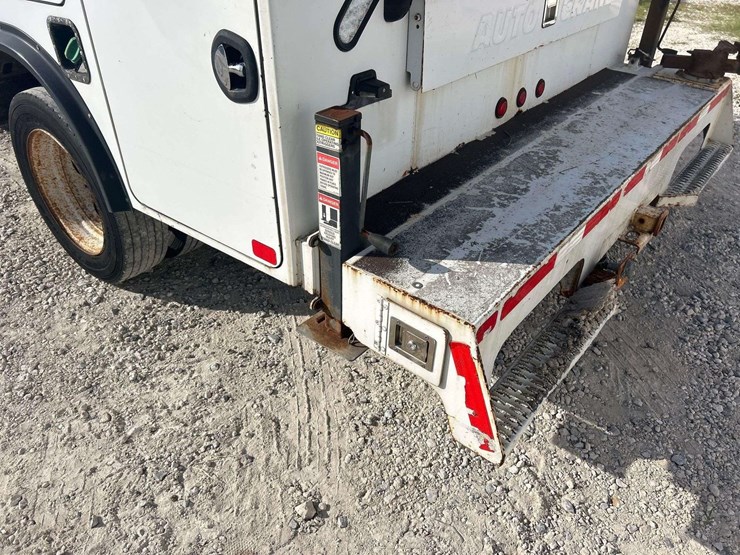 2015-auto-crane-4004eh-image-22