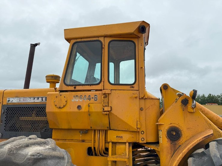 deere-644b-image-12
