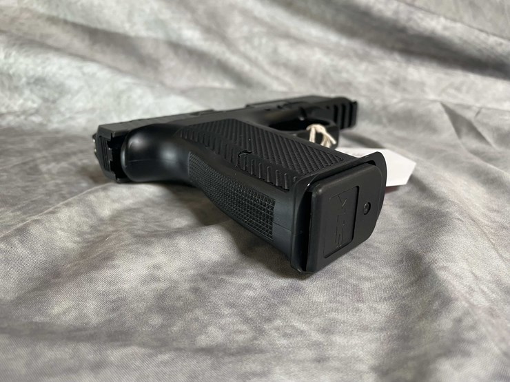 #4545-•-rock-island-stk-100-9mm-luger-pistol,-sn:-ria2875168-image-5