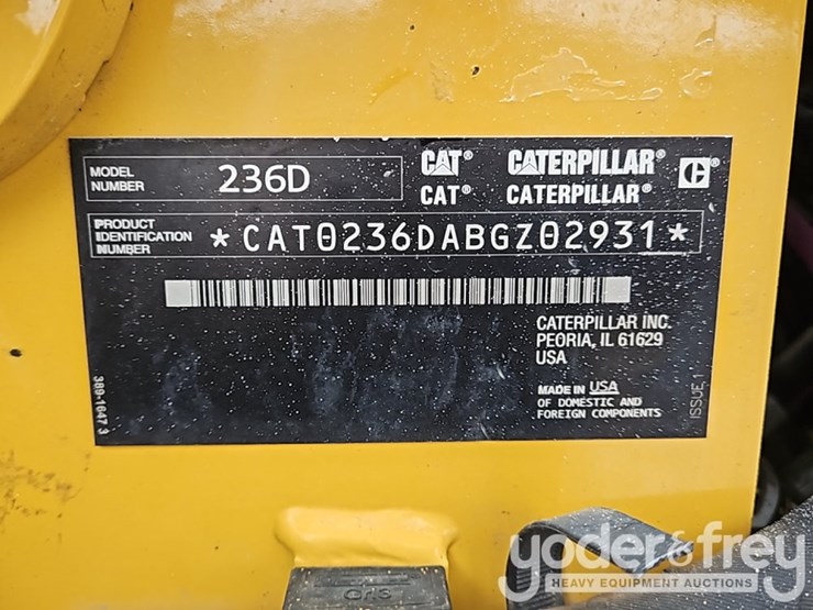 2016-caterpillar-236d-image-35
