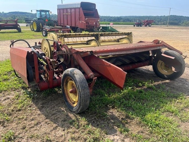 new-holland-467-image-3