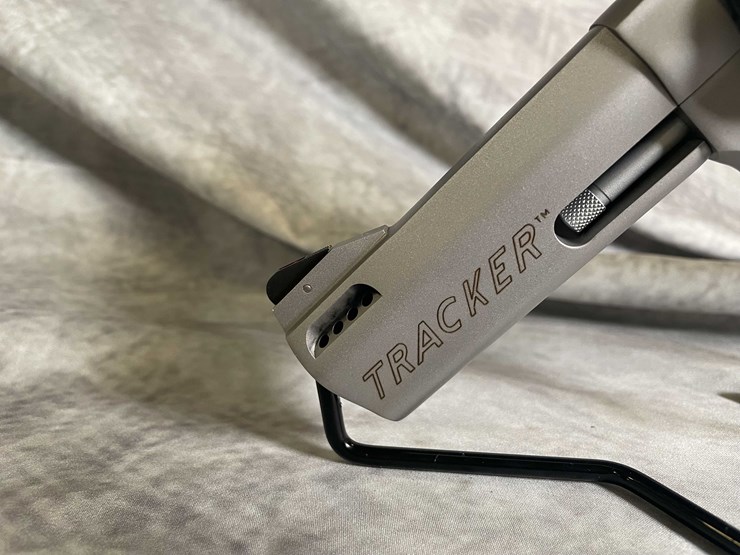 #4549-•-taurus-m627-tracker-357-mag-revolver,-sn:-aem939894-image-12