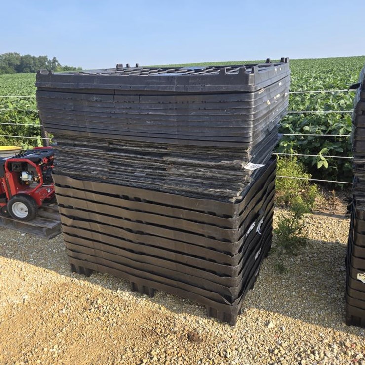 #3875 • (10) 40" X 56" FOLD DOWN STORAGE TOTES