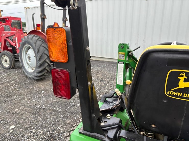 2004-john-deere-4010-image-12