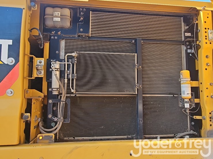 2019-caterpillar-336-image-62